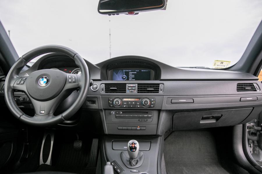 Торпедо BMW M3 Coupe (E93) 2011 года  (NA) (фото 40 из 80)